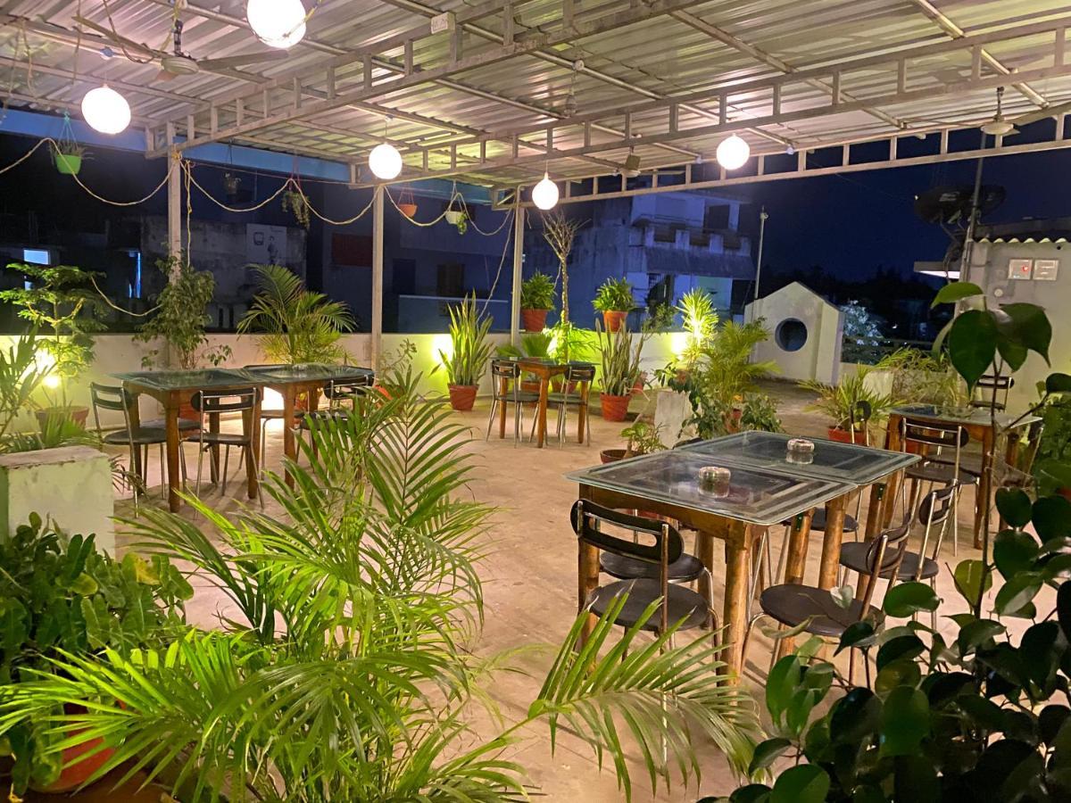 La Paradise Residency 蓬蒂切里 外观 照片